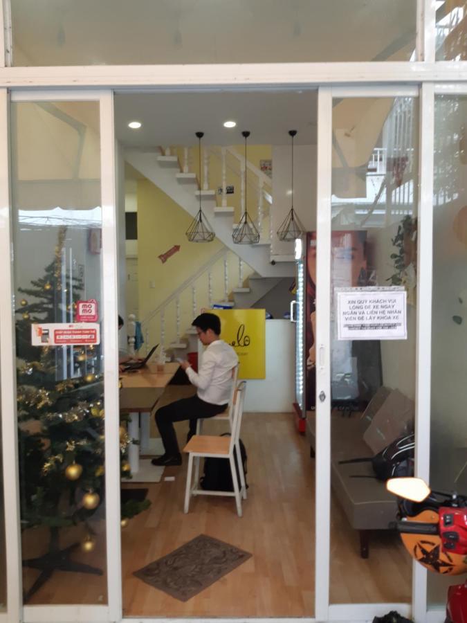 Yelo Hostel & Cafe ホーチミン市 エクステリア 写真